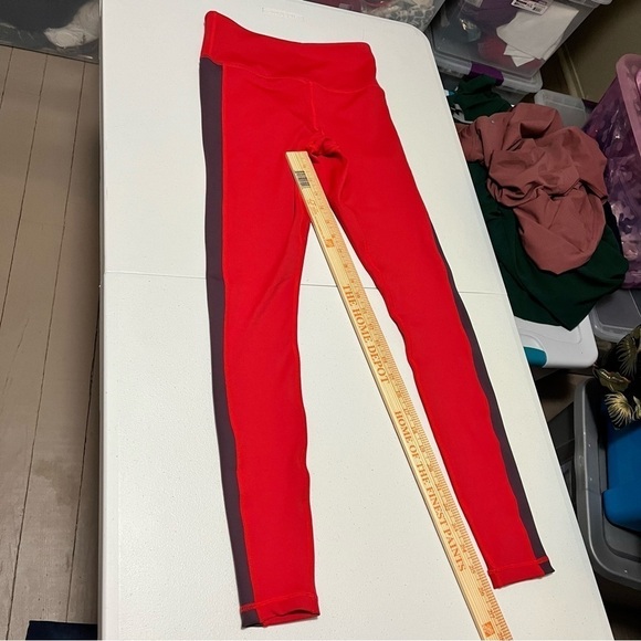Zyia Active Red Purple Royalty Stripe Light N Tight High Rise Leggings Size 4 K2 - Picture 2 of 6